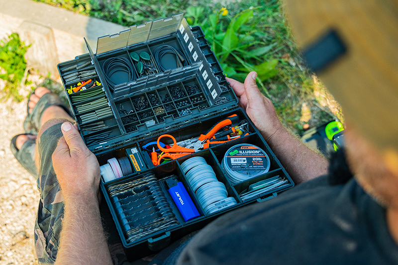 Fox Medium Tackle Box - Image 4